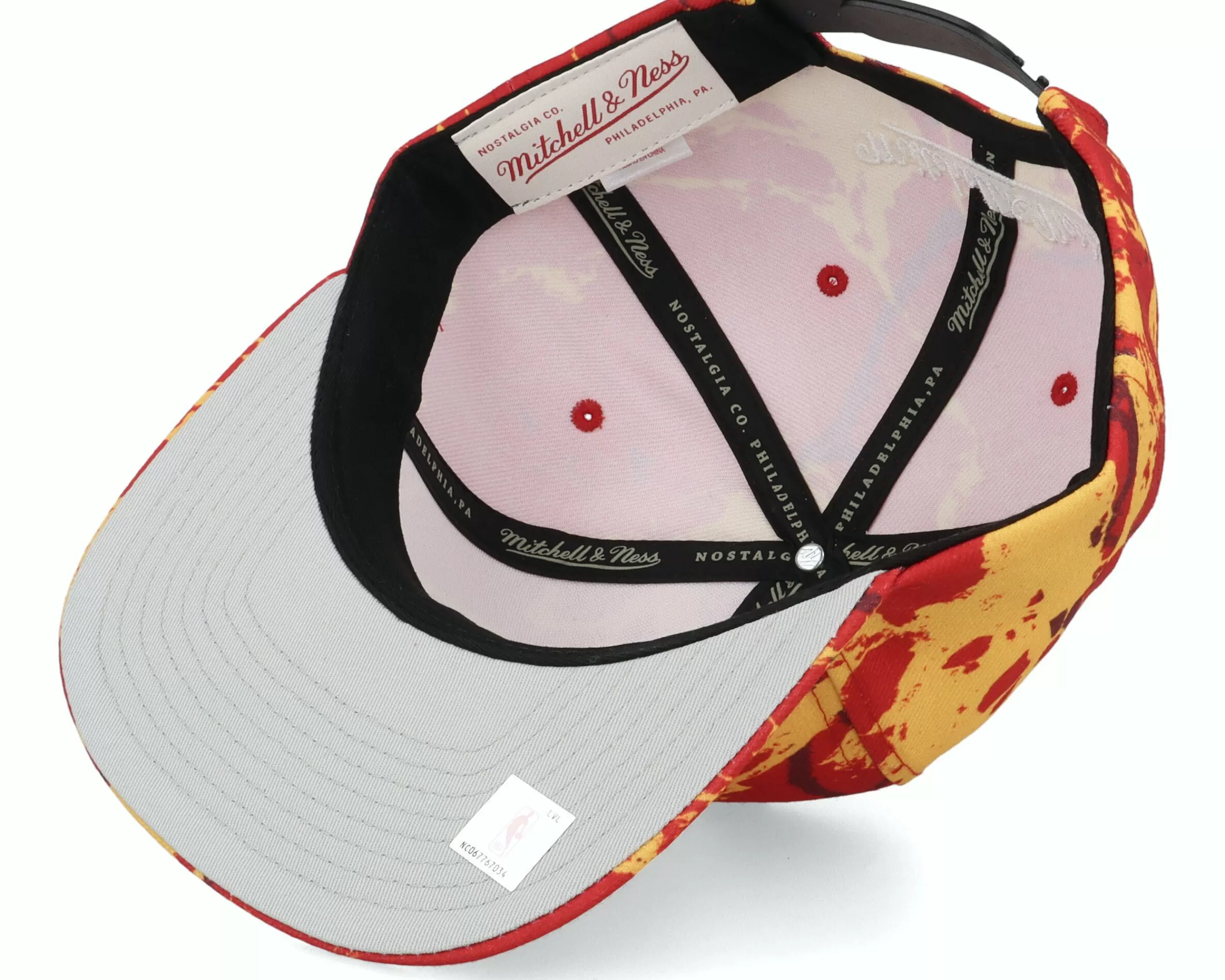 Mitchell & Ness Atlanta Hawks Down For All Red Snapback - -Unisex Snapback