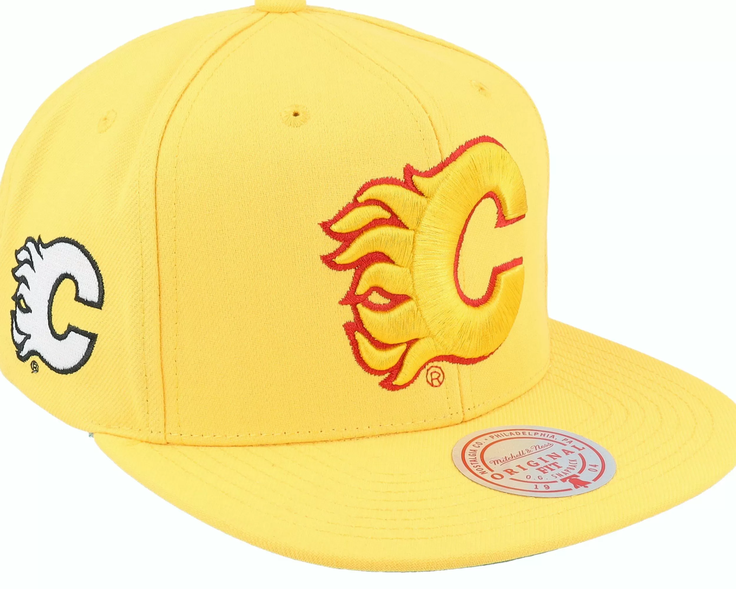 Mitchell & Ness Calgary Flames Alternate Flip Yellow Snapback - -Unisex Snapback