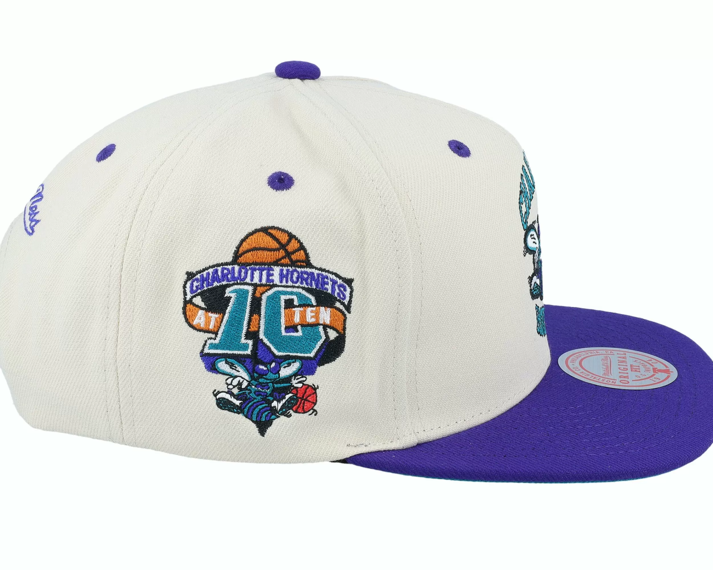 Mitchell & Ness Charlotte Hornets Sail Two Tone Hwc Off White/Purple Snapback - -Unisex Snapback