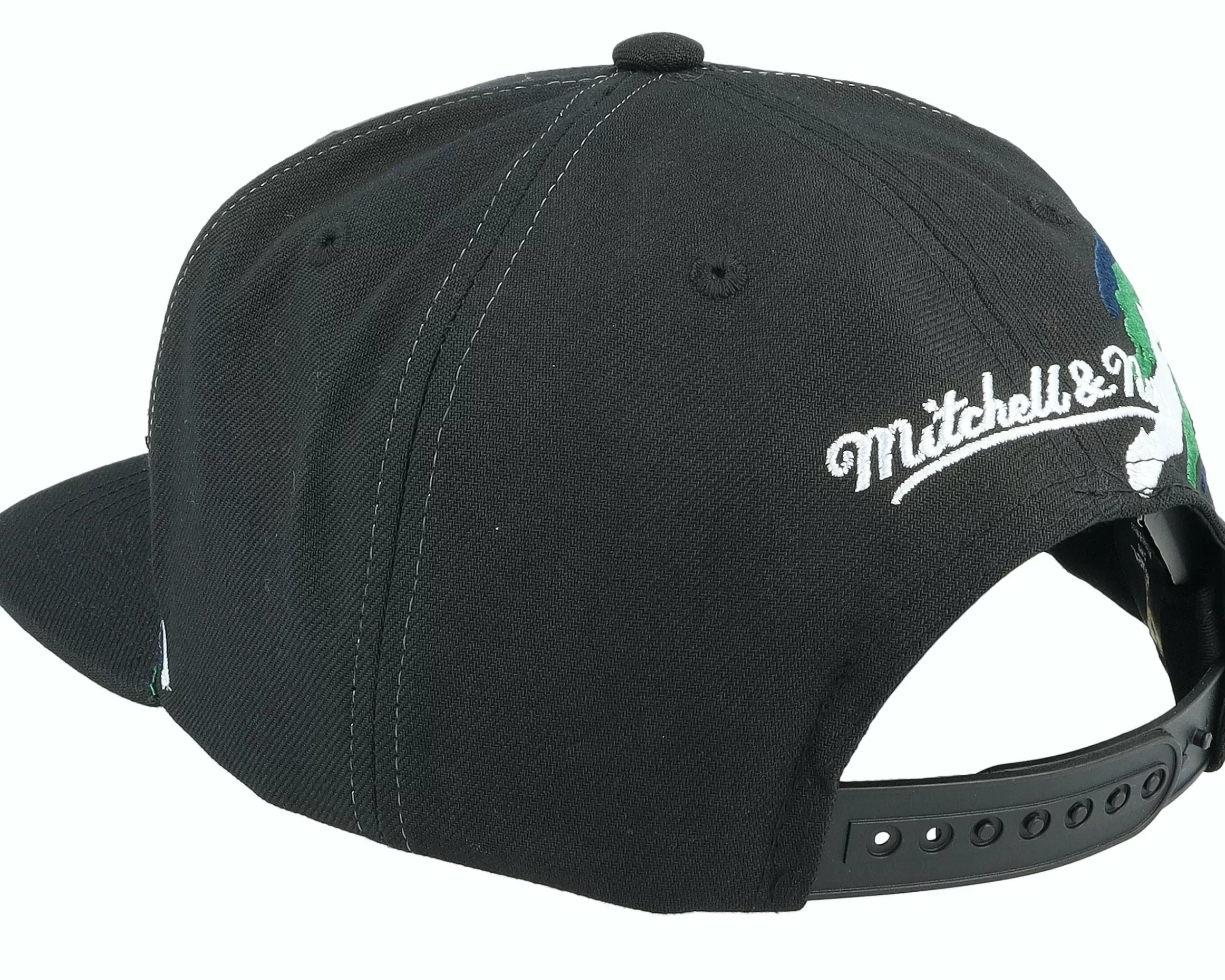 Mitchell & Ness Hartford Whalers Vintage Paintbrush Black Snapback - -Unisex Snapback