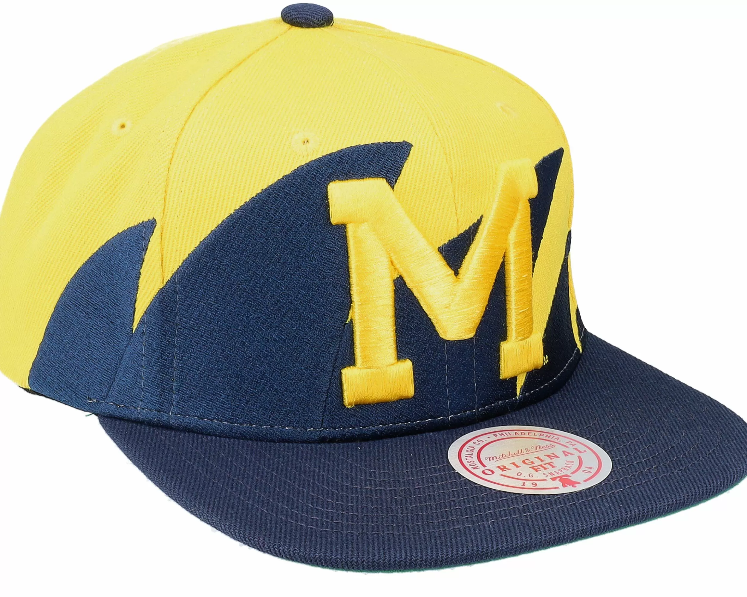 Mitchell & Ness Michigan Wolverines Sharktooth Yellow/Navy Snapback - -Unisex Snapback