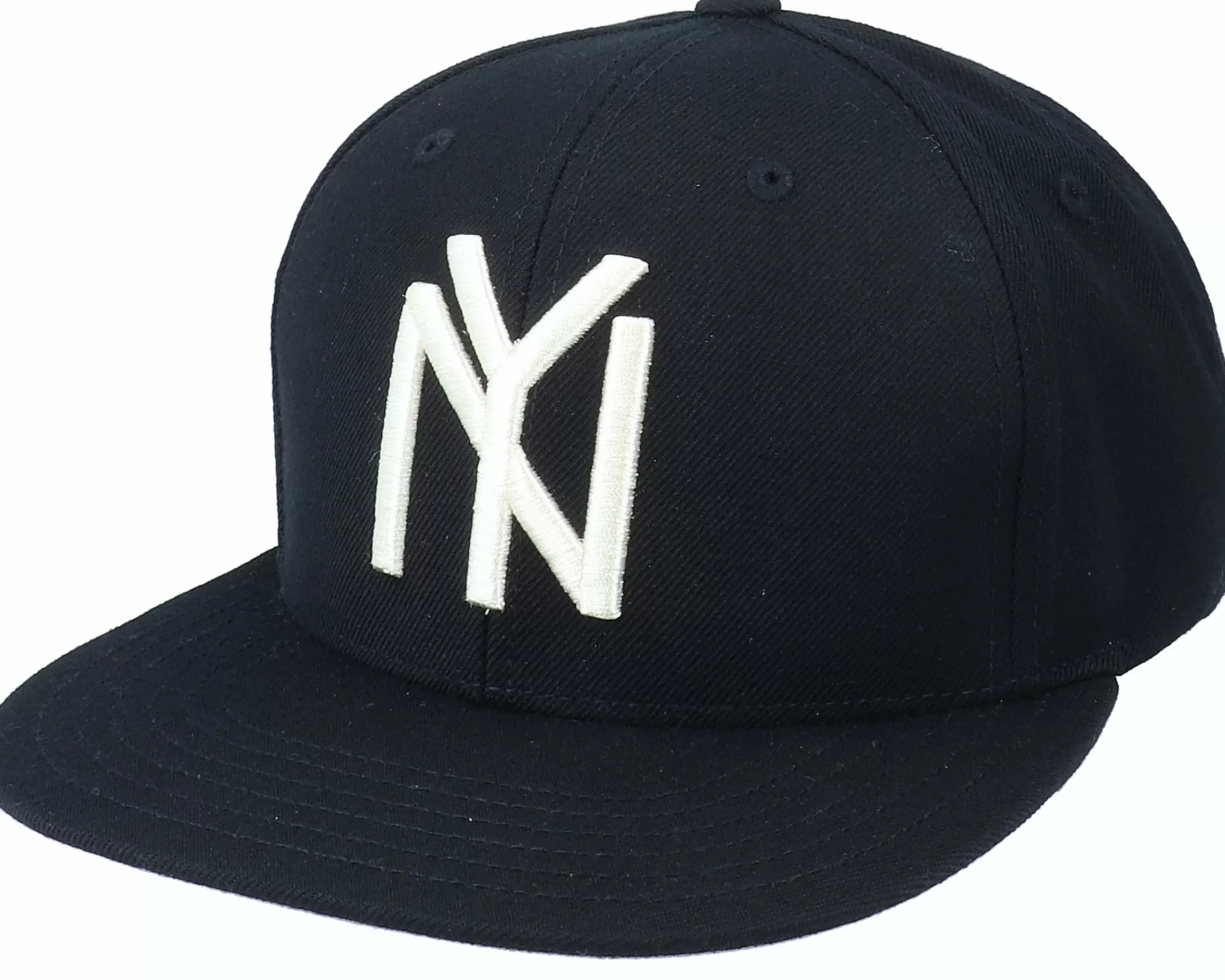 American Needle New York Black Yankees Archive 400 Black Snapback - -Unisex Snapback