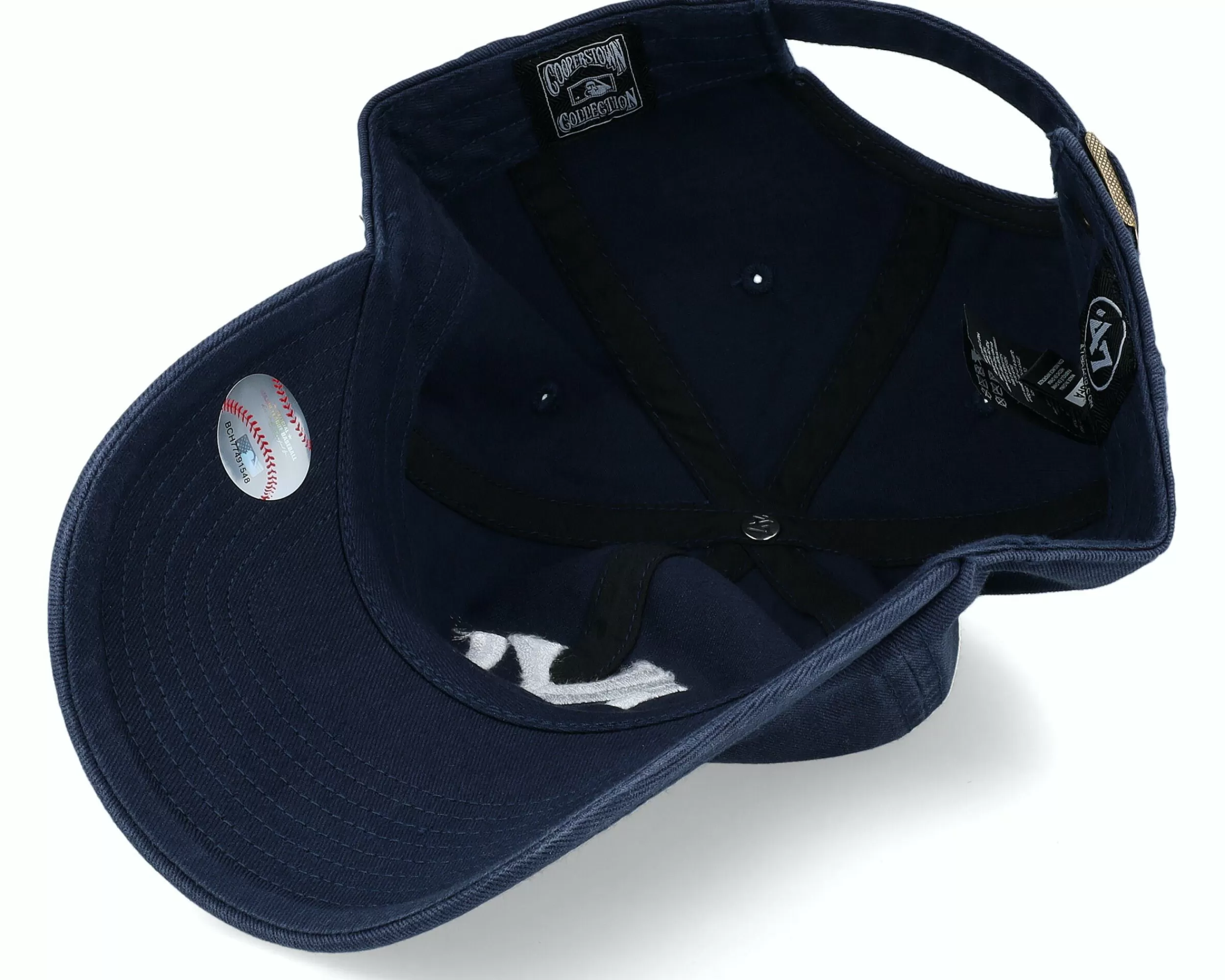 47 Brand New York Yankees Cooperstown Clean Up Navy Dad Cap - -Unisex Dad Cap