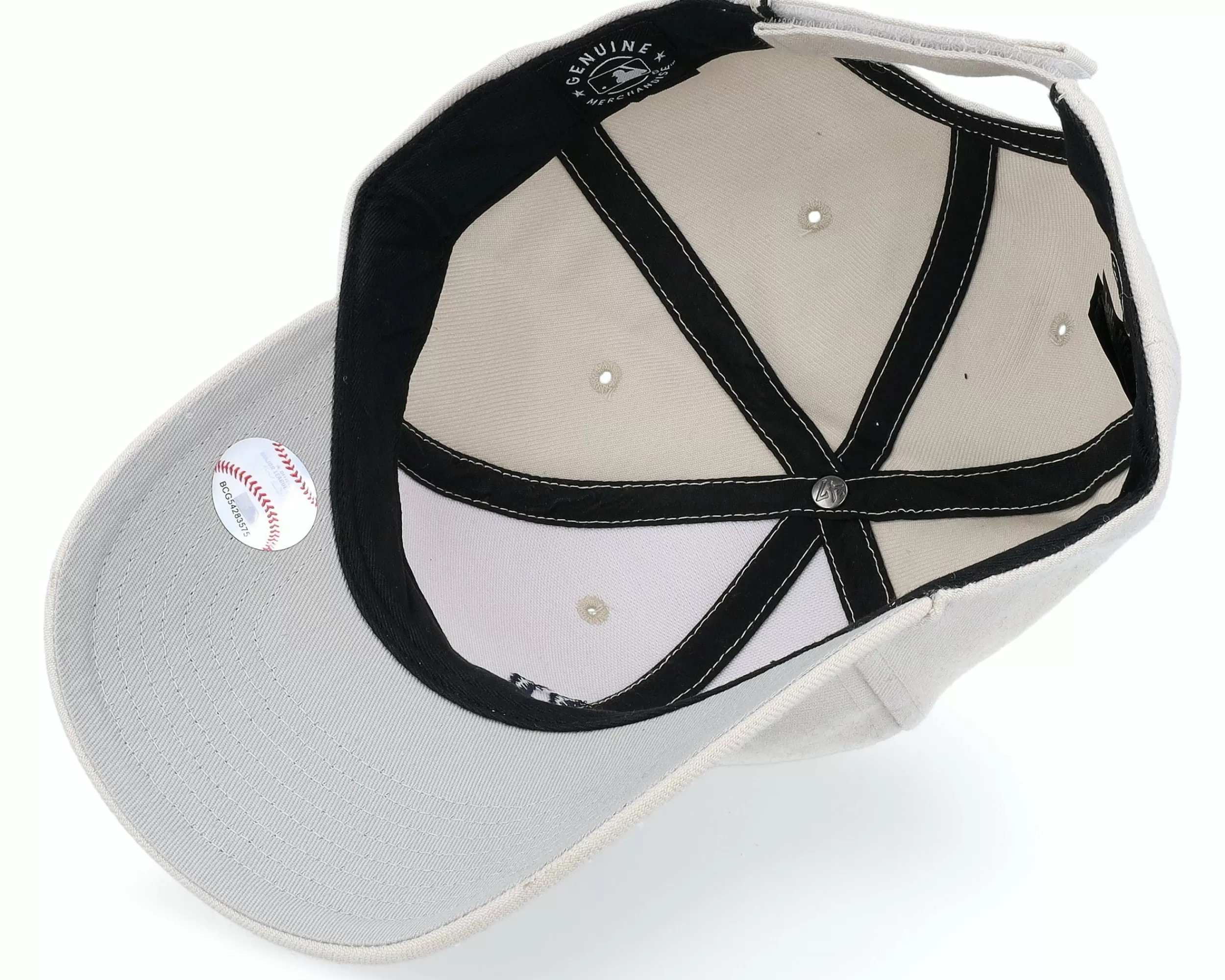 47 Brand New York Yankees Mvp Bone Adjustable - -Unisex Adjustable